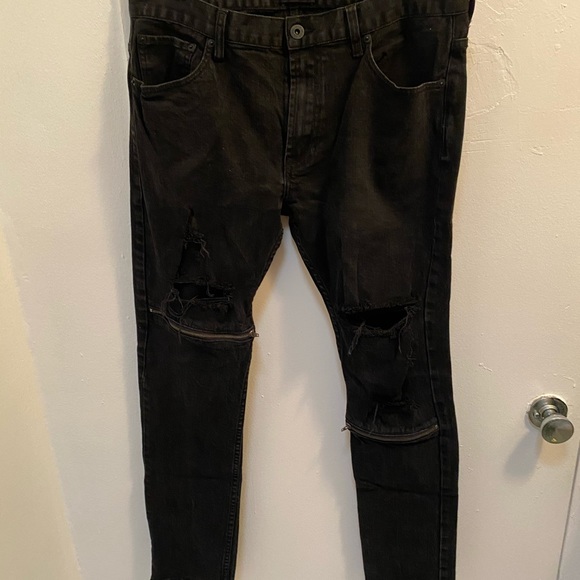Bullhead Denim Skinny Jeans - Picture 4 of 11